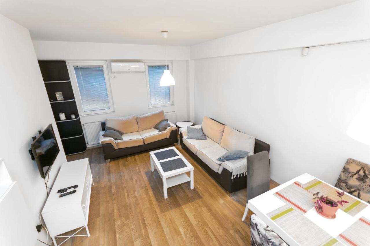 One Bedroom Apartment With Private Parking Skopje Eksteriør bilde